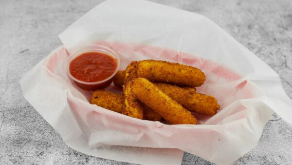 MOZZARELLA STICKS